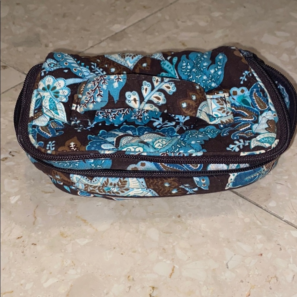 Vera Bradley makeup bag